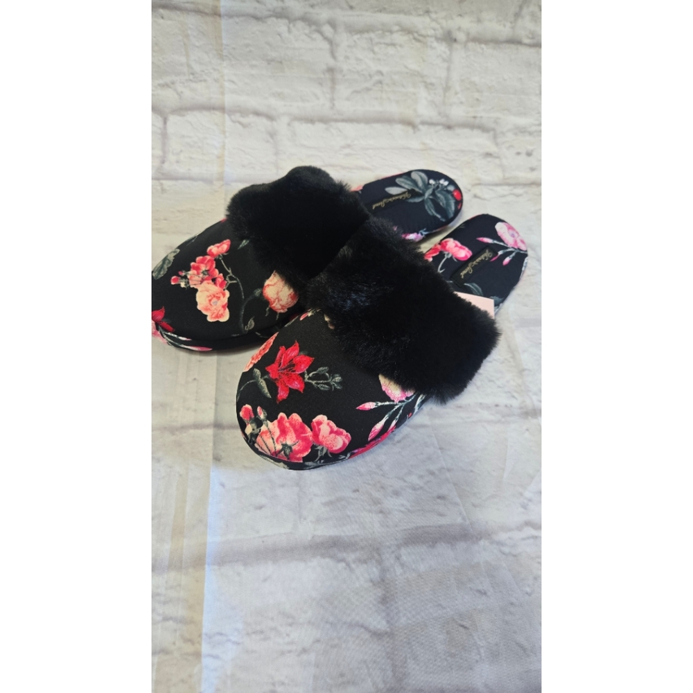 Victoria Secrets Floral Black & Pink With Faux Fur Women's Slippers Size M 7-8 - Picture 2 of 9